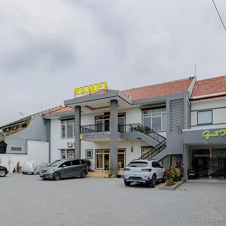 Urbanview Hotel Yampi-2